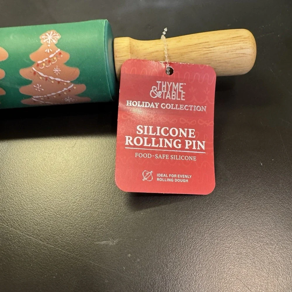 Holiday Silicone Rolling Pin -‎ Perfect for Christmas Baking & Festive Recipe